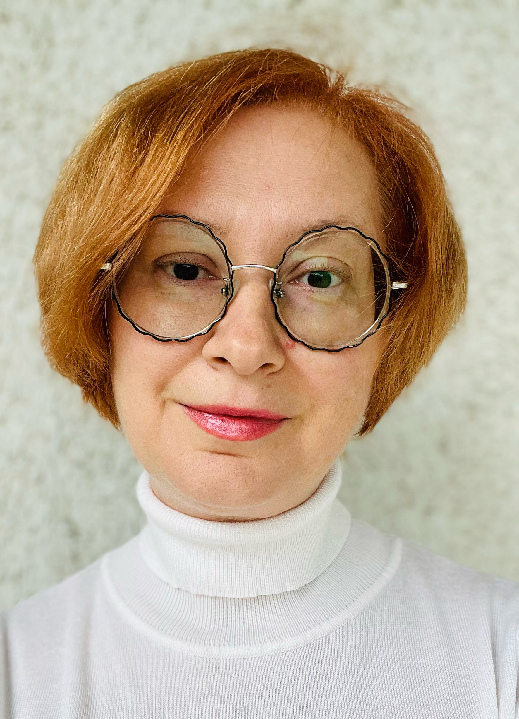 Алена Акулова